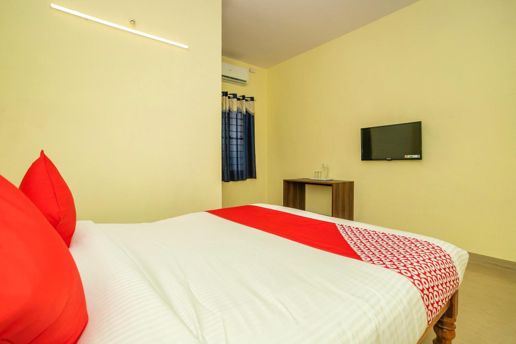Hotel O Shree Stays Bangalore Buitenkant foto