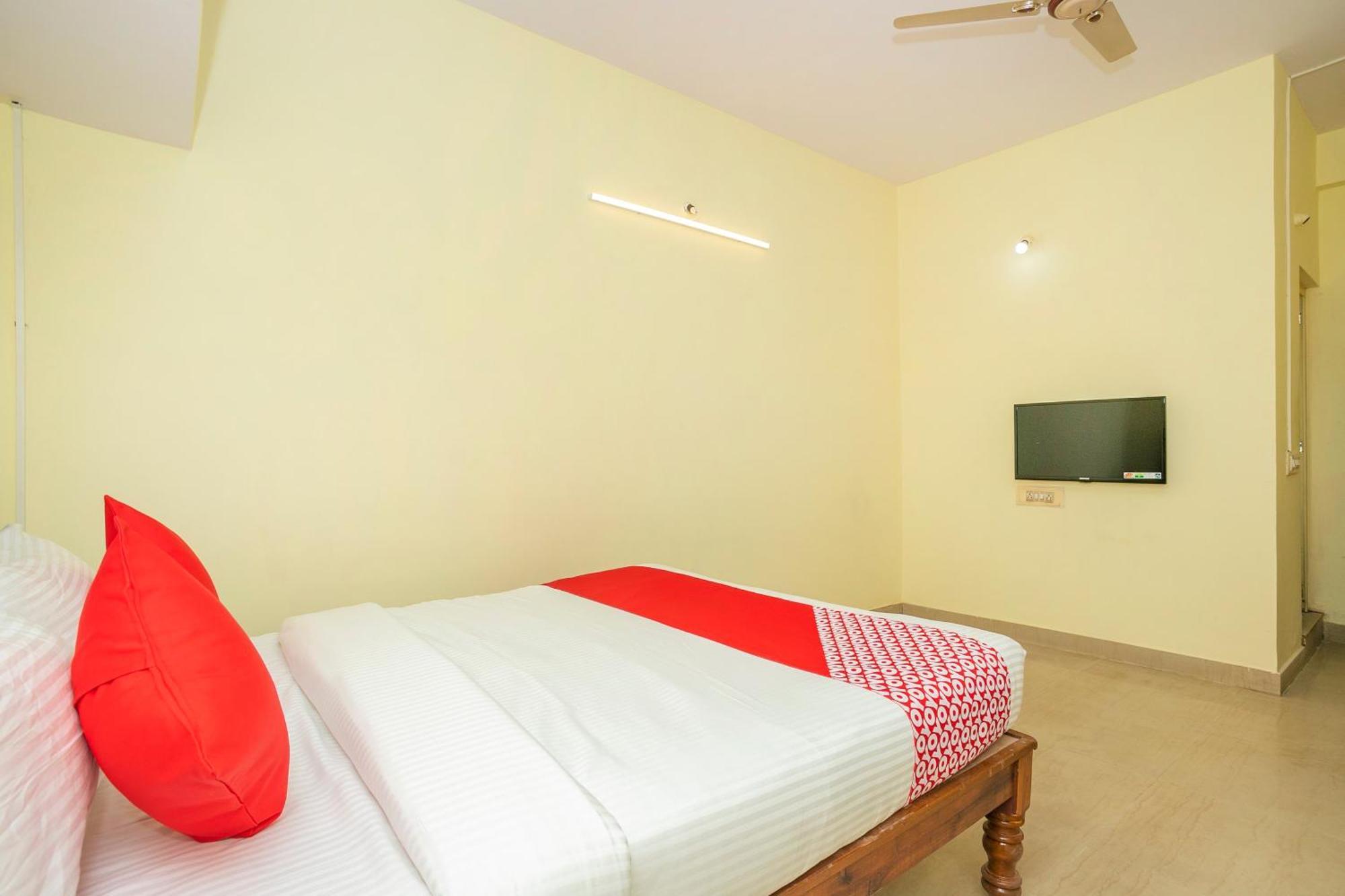 Hotel O Shree Stays Bangalore Buitenkant foto