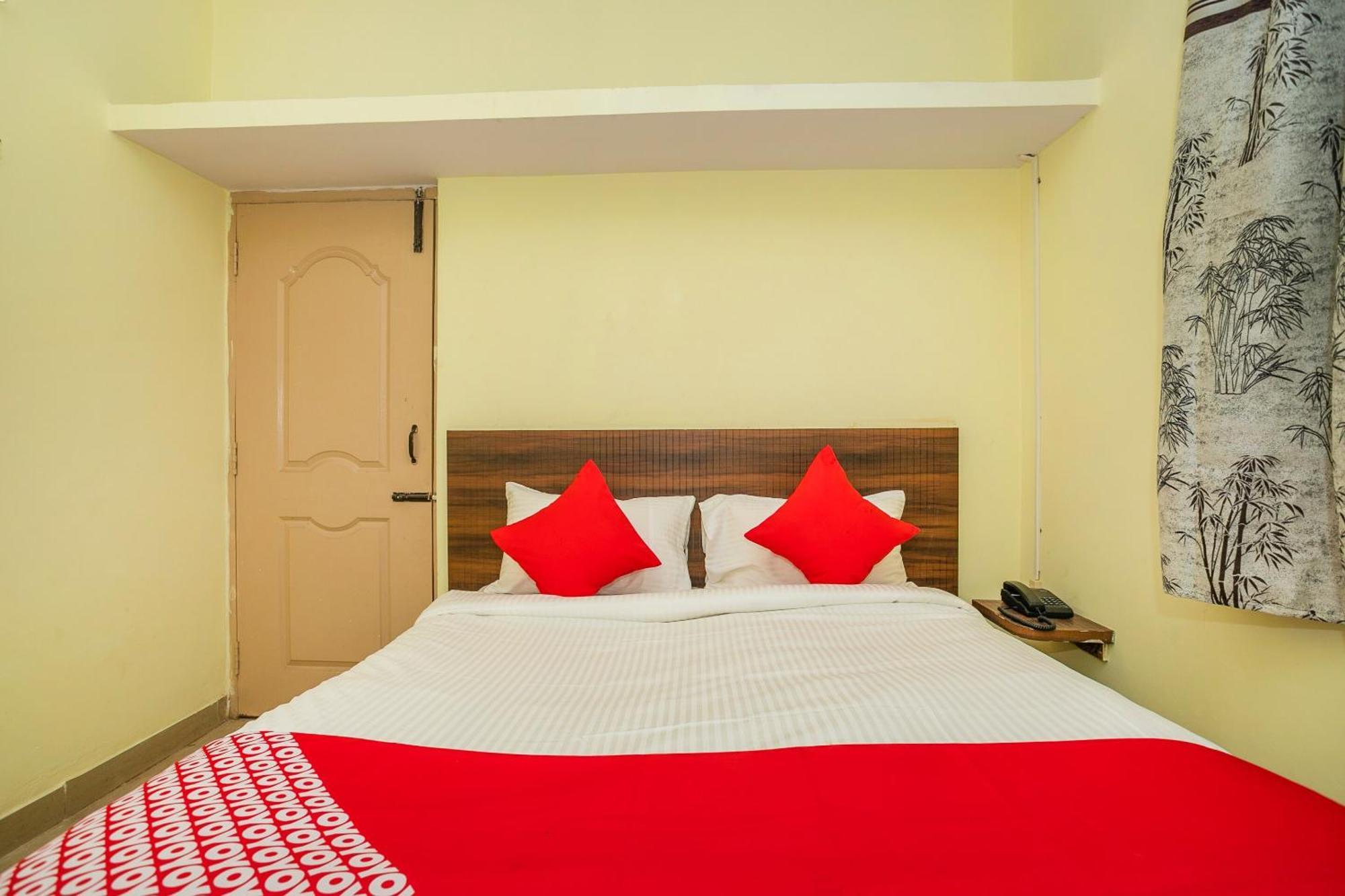 Hotel O Shree Stays Bangalore Buitenkant foto