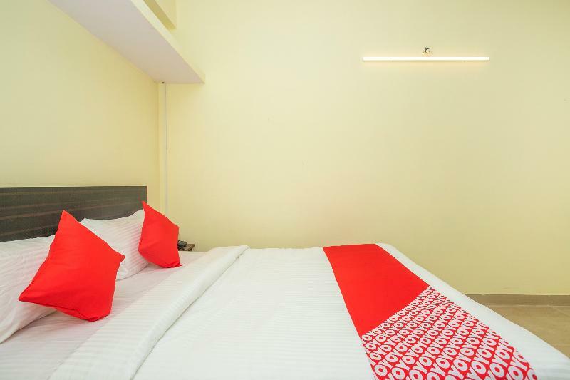 Hotel O Shree Stays Bangalore Buitenkant foto